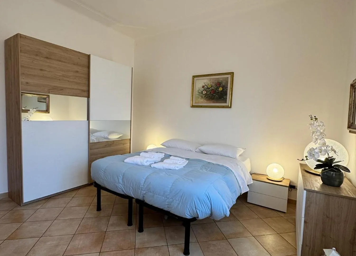Bologna Fiera - Train Station Apartment - Free Parking イタリア