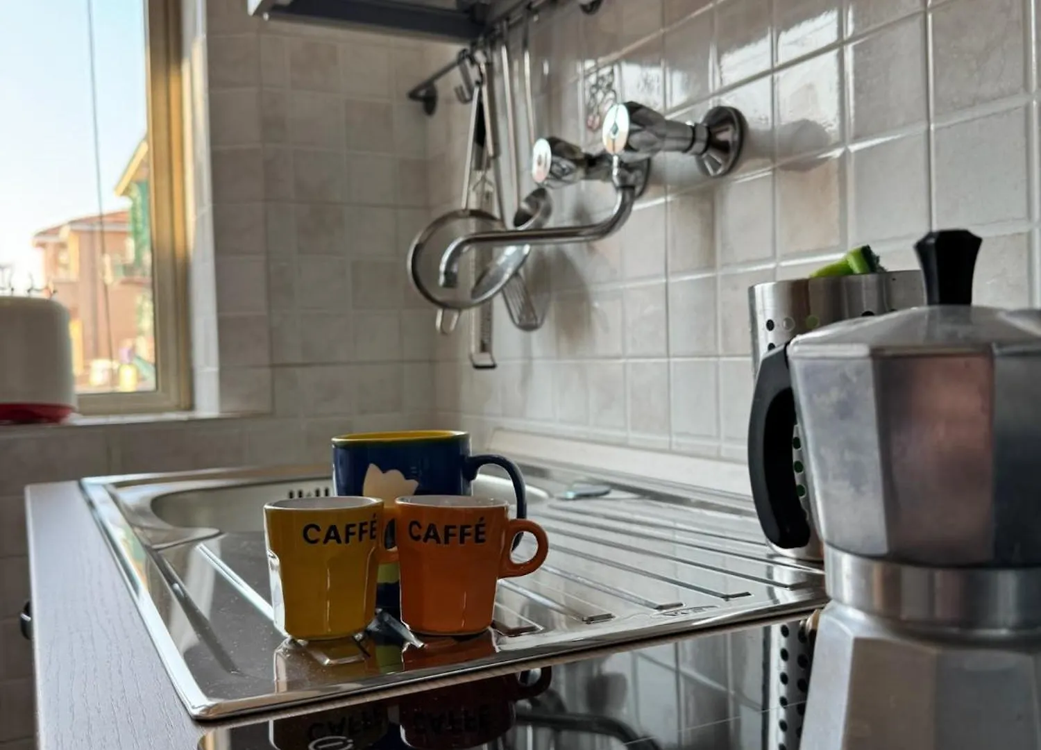 Bologna Fiera - Train Station Apartment - Free Parking イタリア